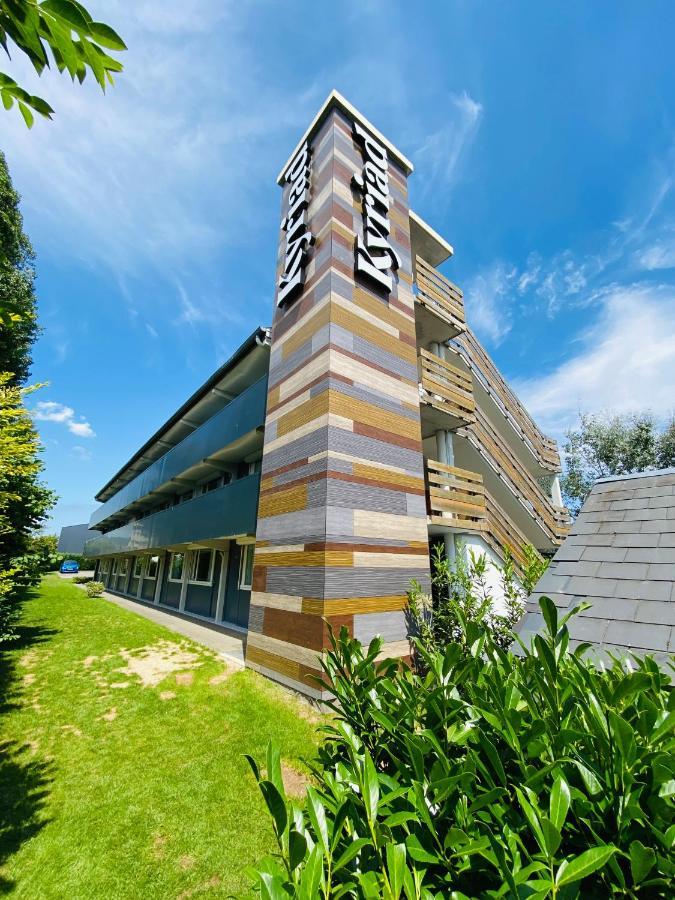 Kyriad Lisieux Exterior photo